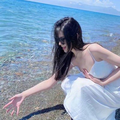 失真的画 海报